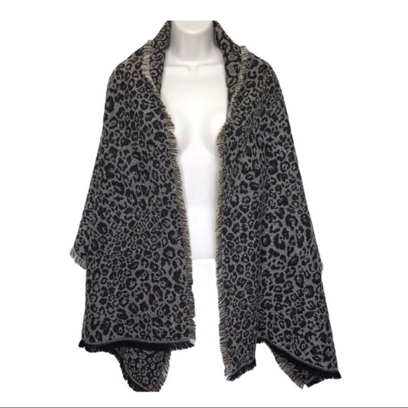 Merona Large Oversized Animal Print Leopard Scarf Wrap NWT - Picture 1 of 15